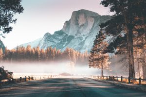 paysage-brume-montagne